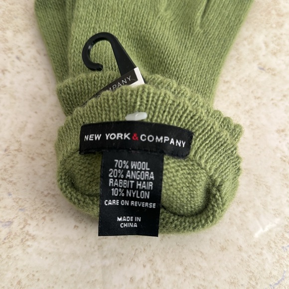 Women's Gloves - New York & Co - Picture 3 of 5